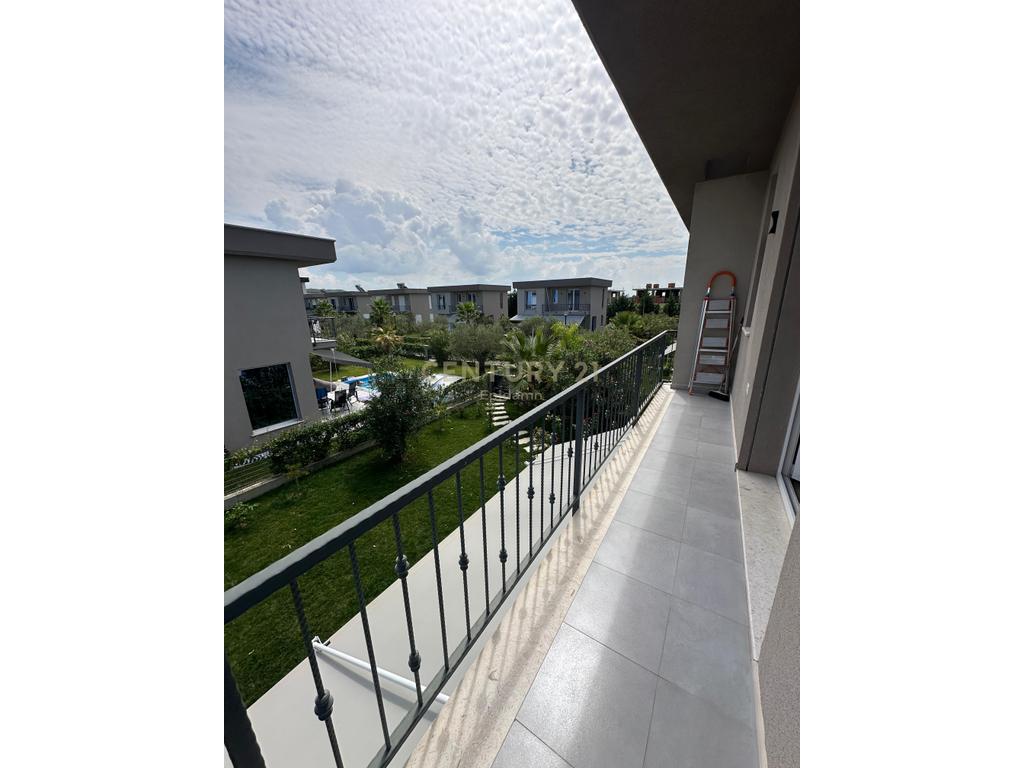 VILLA FOR SALE IN LALZ BAY !!