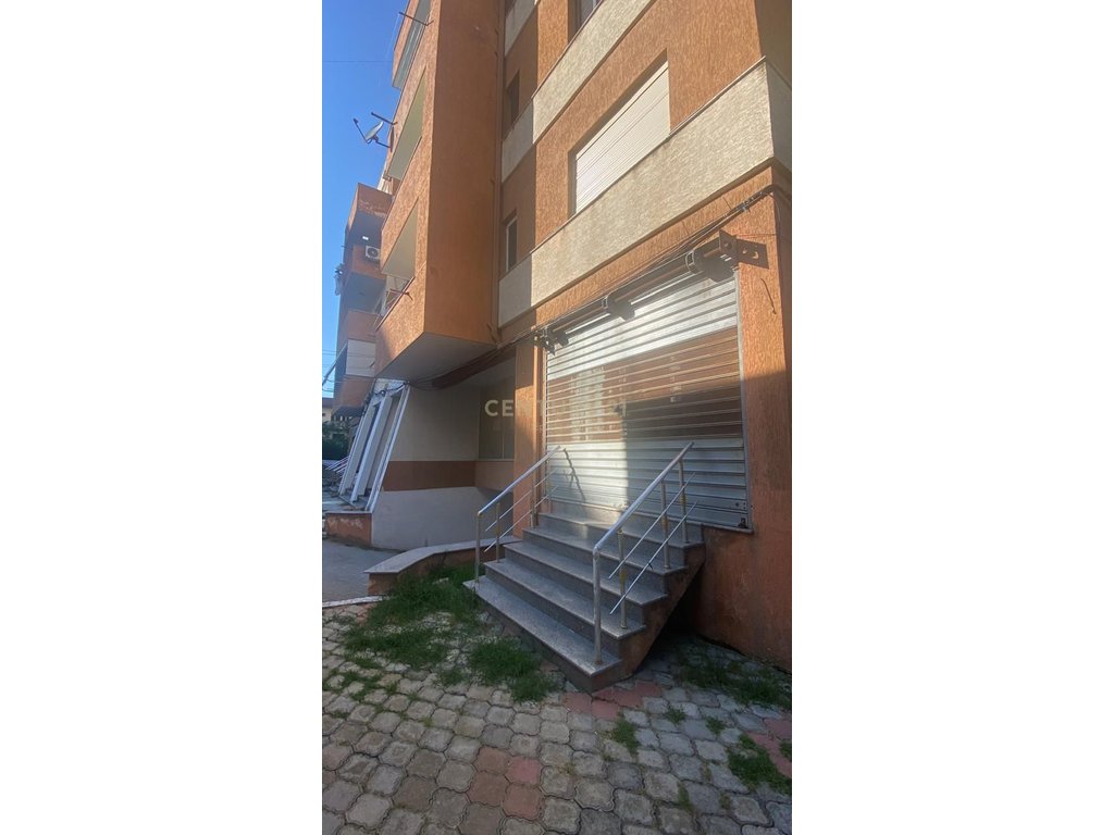 Commercial Space For Sale on the Beach Red Wheel, Durrës - €150,000 | 103 m²