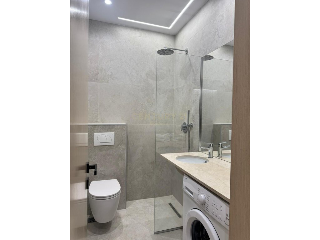 STUDIO APARTMENT FOR RENT NEAR THE SPORTS PALACE IN DURRES!