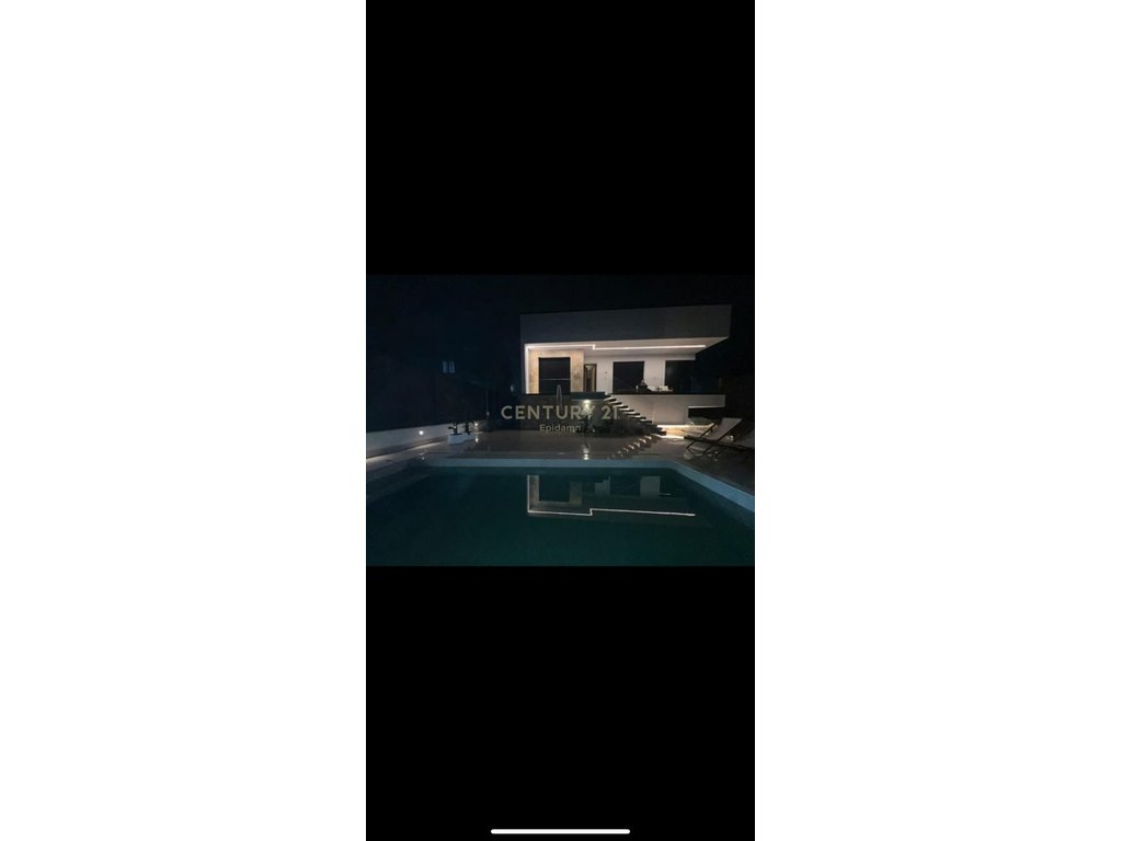 SUPER HOUSE FOR RENT IN PASKUQAN!
