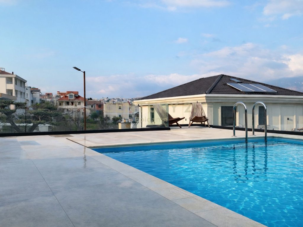 SUPER HOUSE FOR RENT IN PASKUQAN!