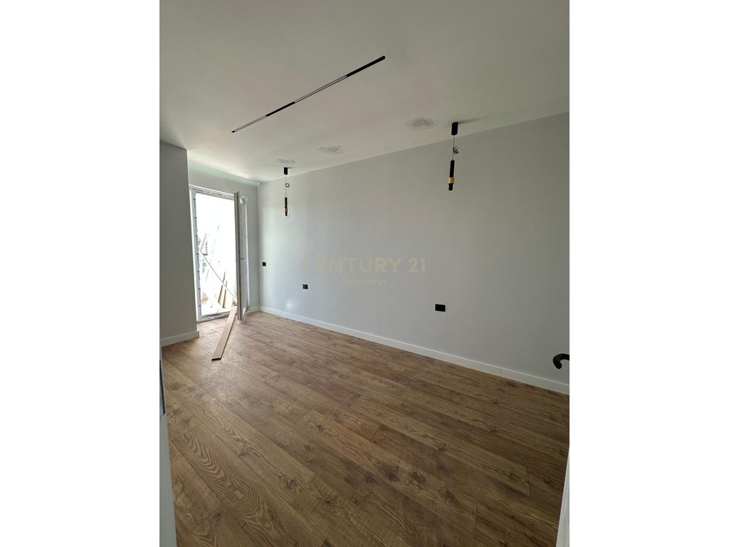 1+1 Apartment for sale in Qerret, Durrës