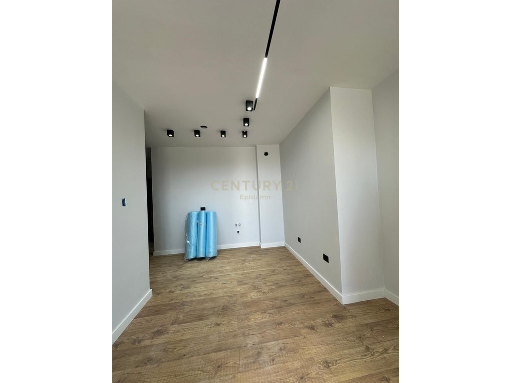 1+1 Apartment for sale in Qerret, Durrës