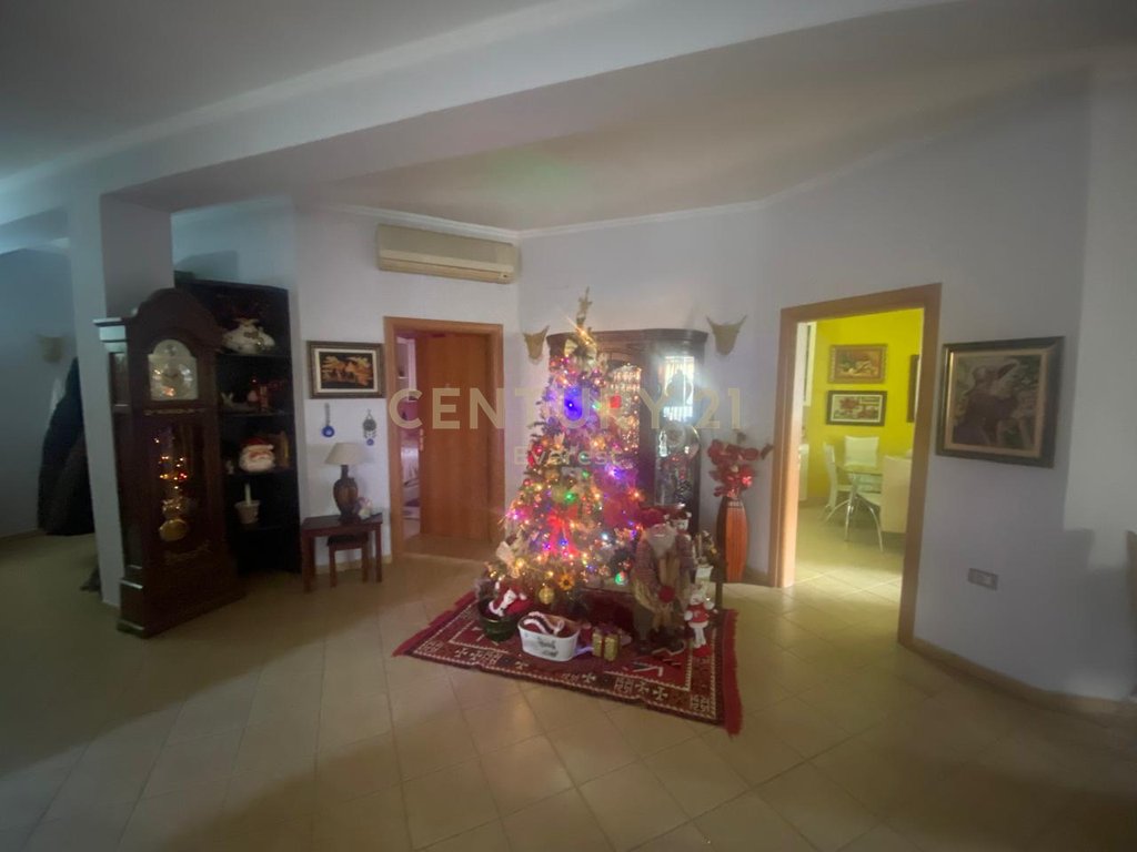 SIRI KODRA, HOUSE FOR RENT