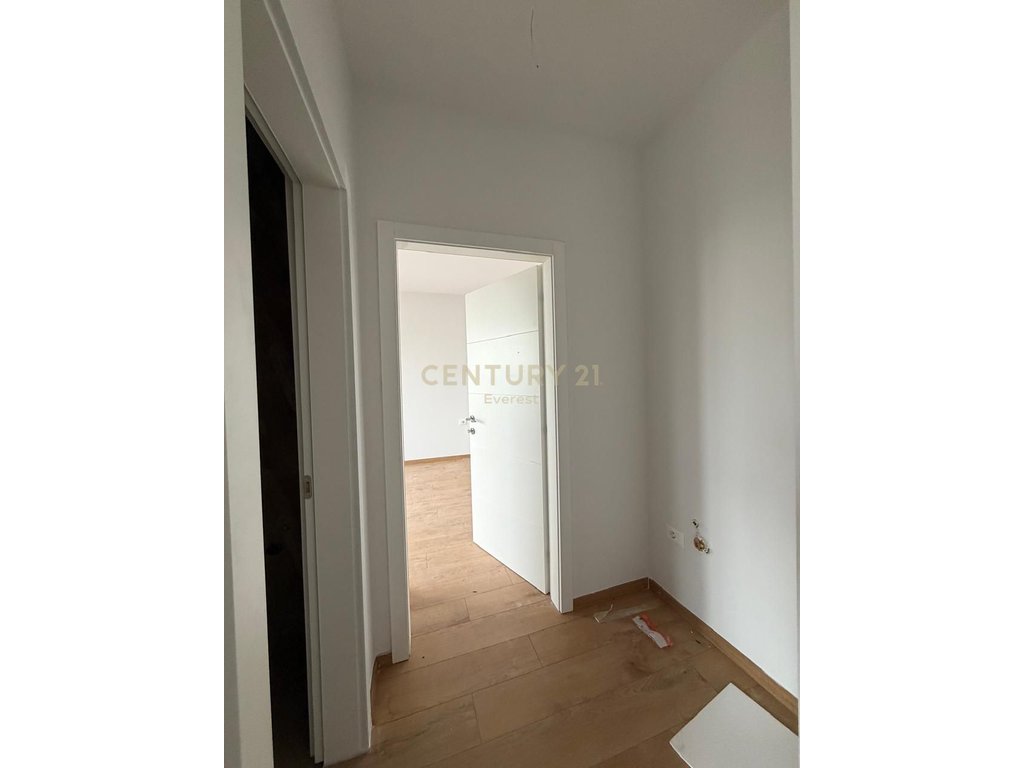 RR. JORDAN MISJA, APARTMENT/OFFICE FOR RENT!