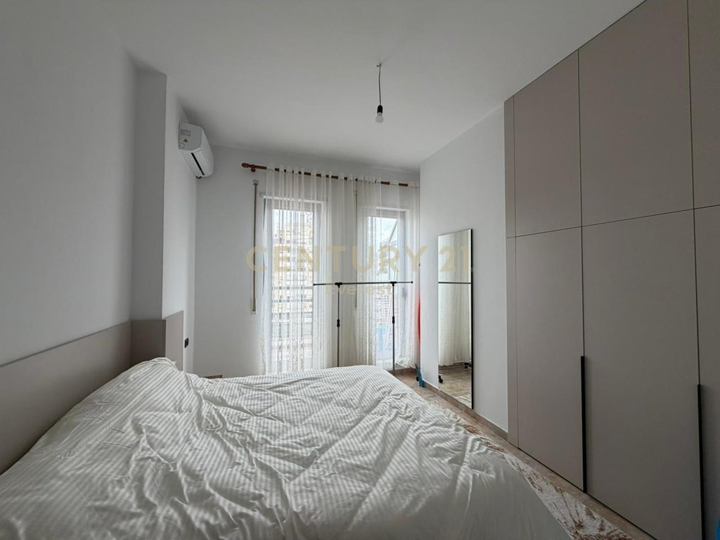 PAZARI I RI, 2+1 APARTMENT FOR RENT