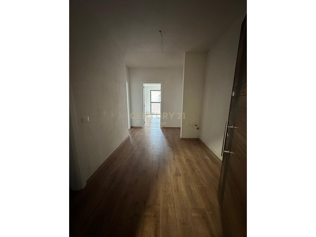 NEW BOULEVARD, OFFICE APARTMENT FOR RENT
