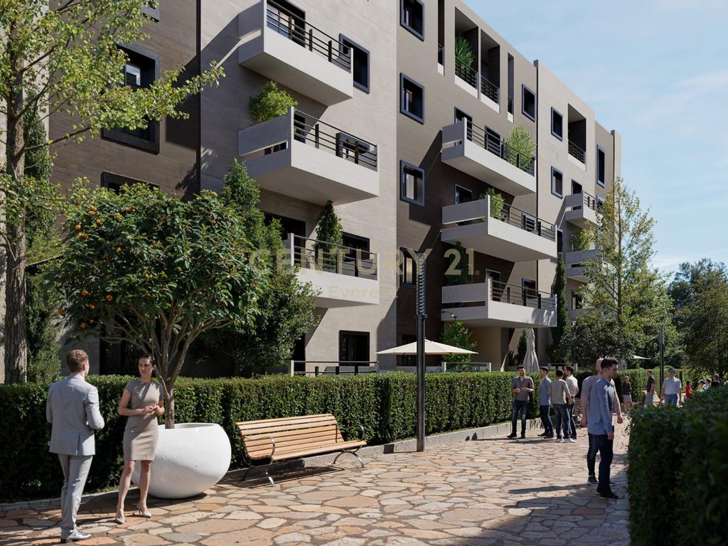 Complex “Kodra e Liqenit”, Paskuqan-Apartment 3+1 for sale