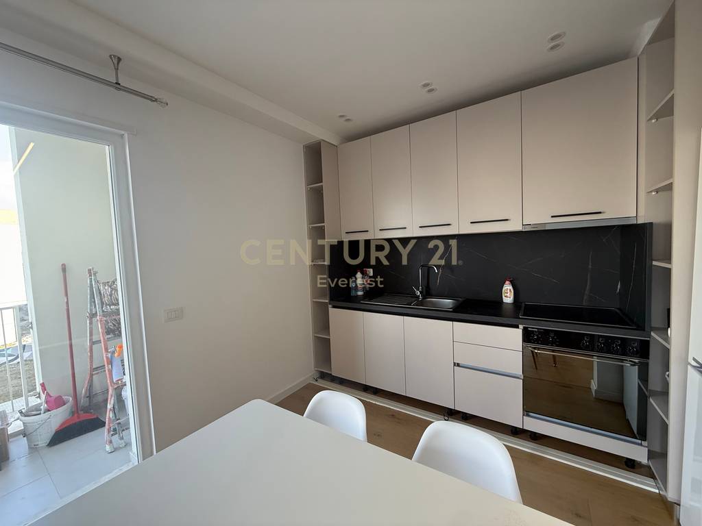 UNIVERS CITY, JAPIM APARTAMENT 2+1+POST PARKIMI
