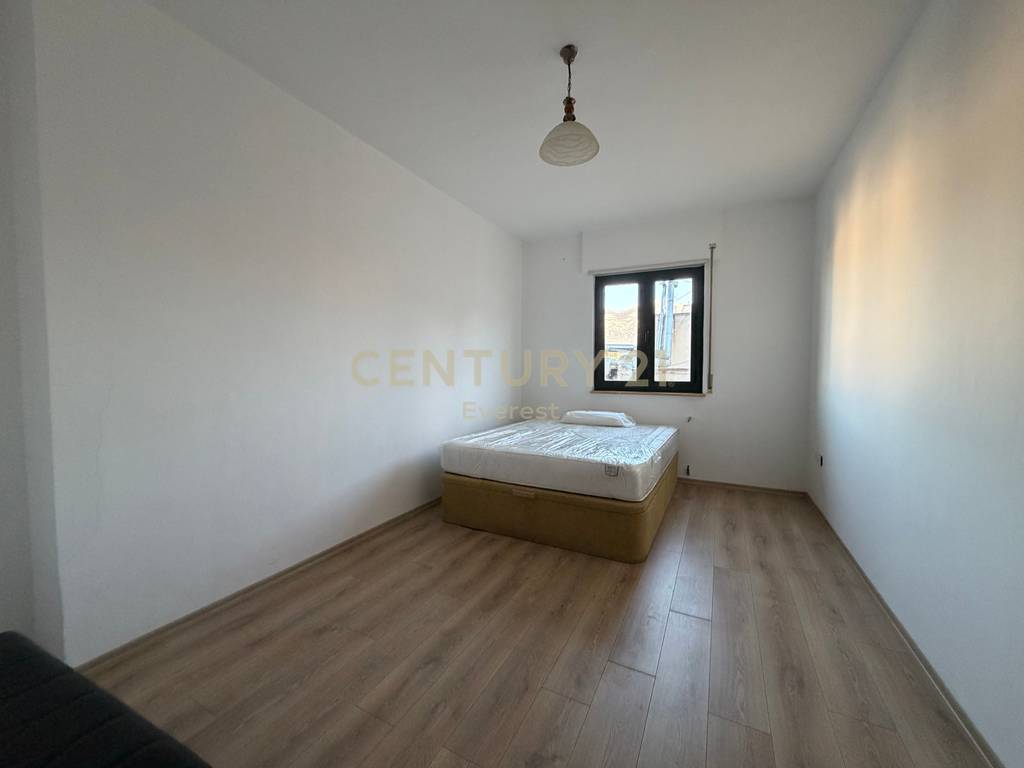 CENTER, APARTMENT 3+1 FOR RENT !