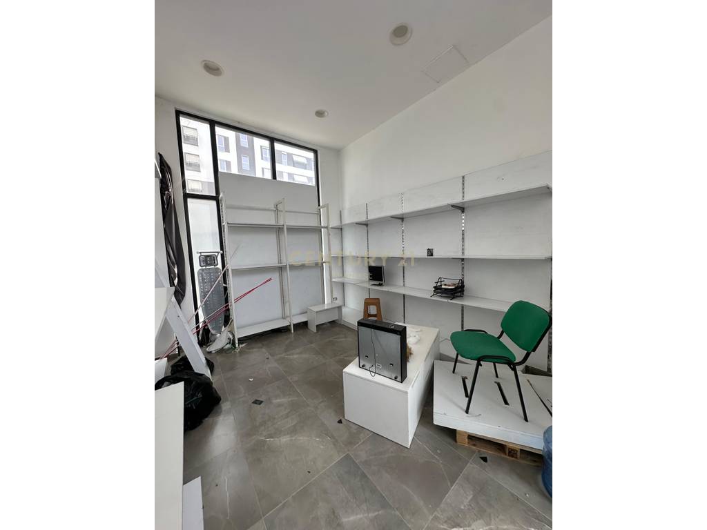 5-MAJI STREET, COMMERCIAL FOR RENT