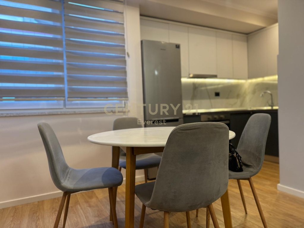 DURRES STREET, APARTMENT 2+1 FOR RENT!