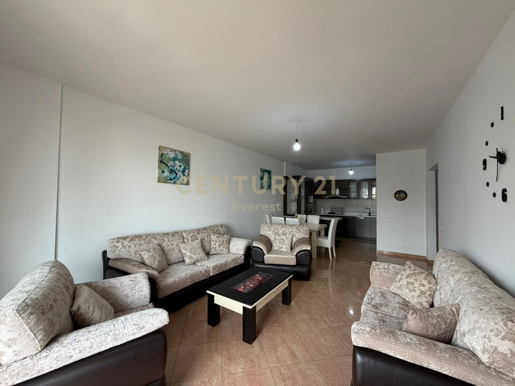 KRISTAL CENTER, APARTMENT 2+1 FOR RENT