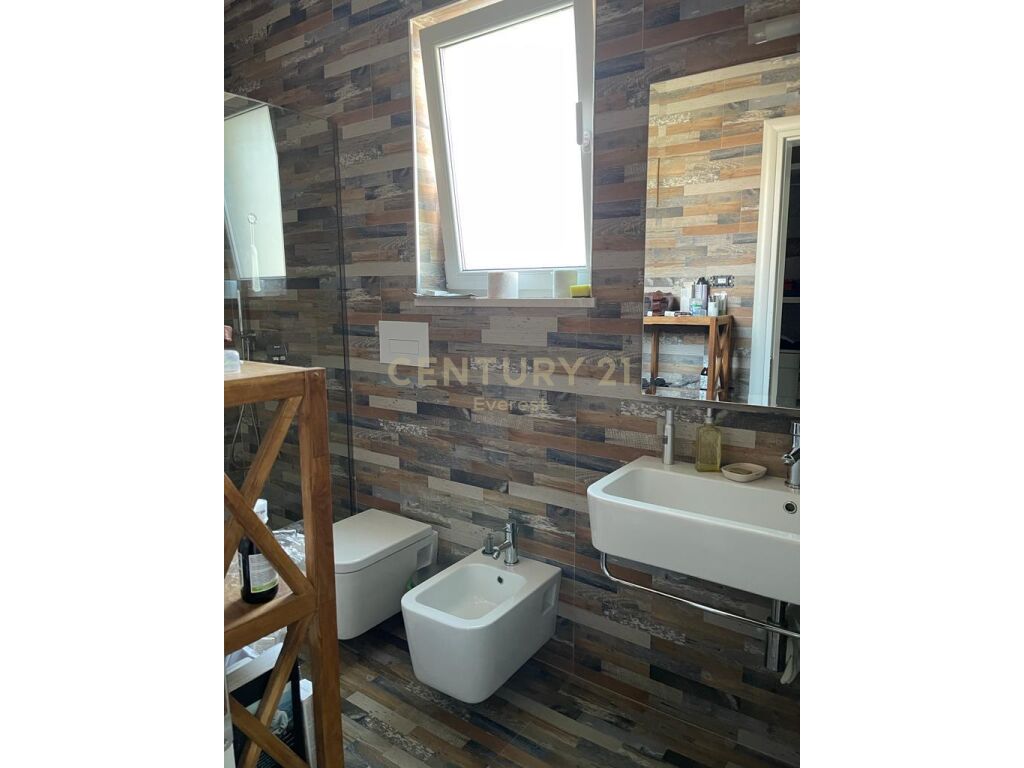 NEAR AMERICAN EMBASSY, VILLA FOR SALE