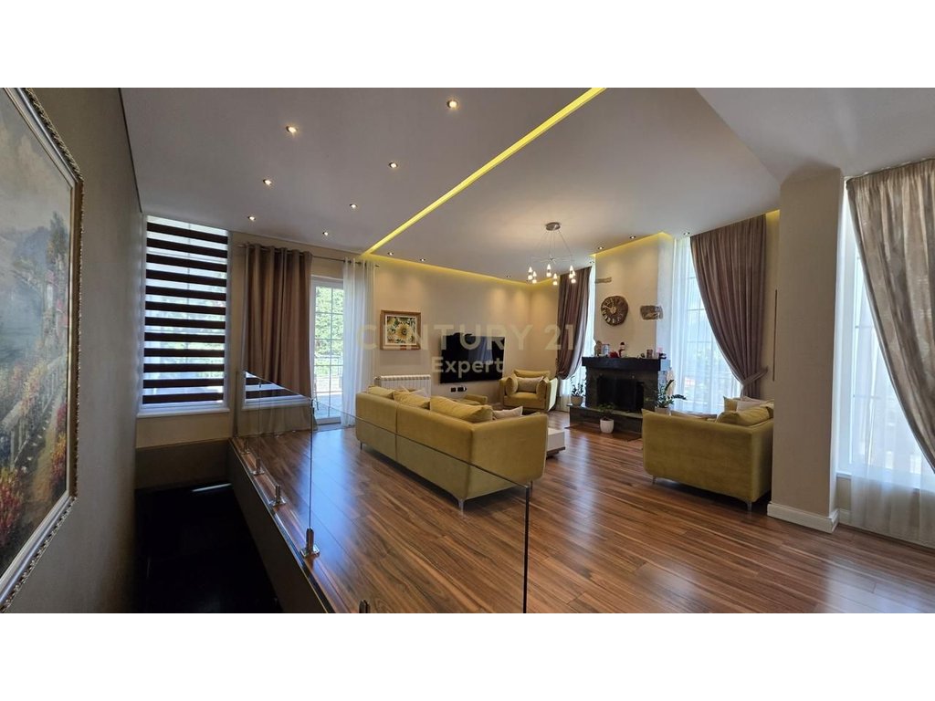 INDIVIDUAL VILLA FOR SALE ON THE OUTskirts of TIRANA, DOBRES!!