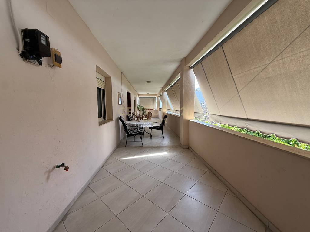 Apartament 3+1 me qira ne zonen e Brrylit