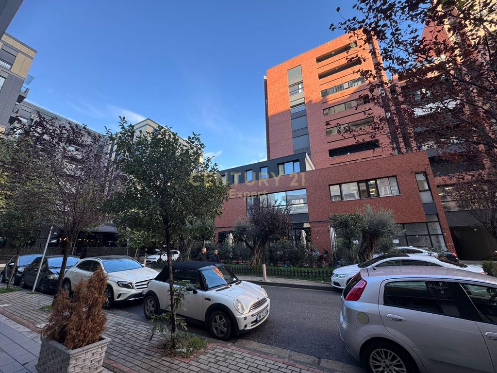 CHANGE BUSINESS UNIT GROUND FLOOR AT FORMER MORTGAGE!