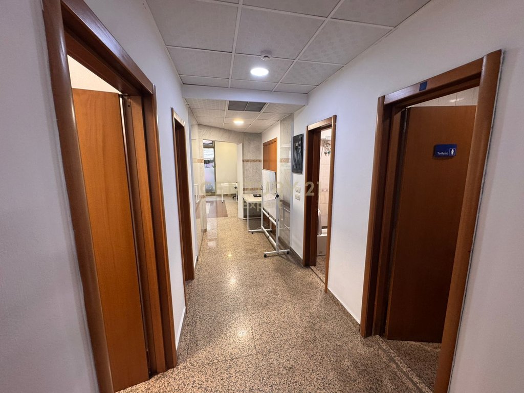 COMMERCIAL SPACE FLOOR 0 FOR RENT AT WILSON SQUARE !!!