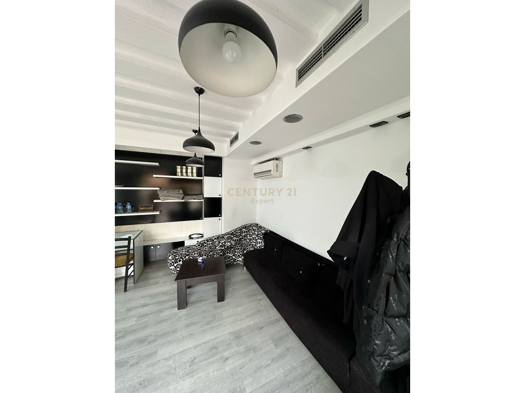 Shop for Sale in Myslym Shyr Very Close to the Main Road