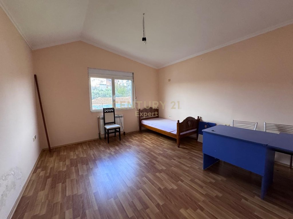 BUILDING FOR RENT IN SPITALLE!