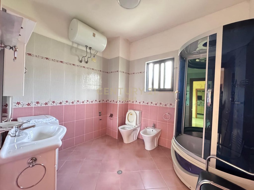 BUILDING FOR RENT IN SPITALLE!