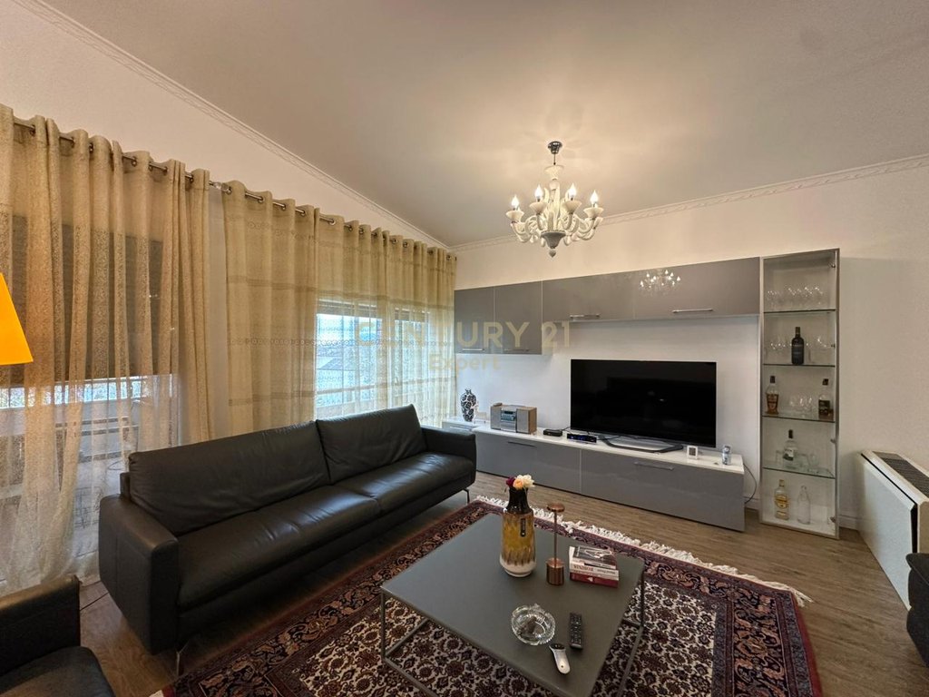 VILLA IN LONG HILL RESIDENCE FOR RENT