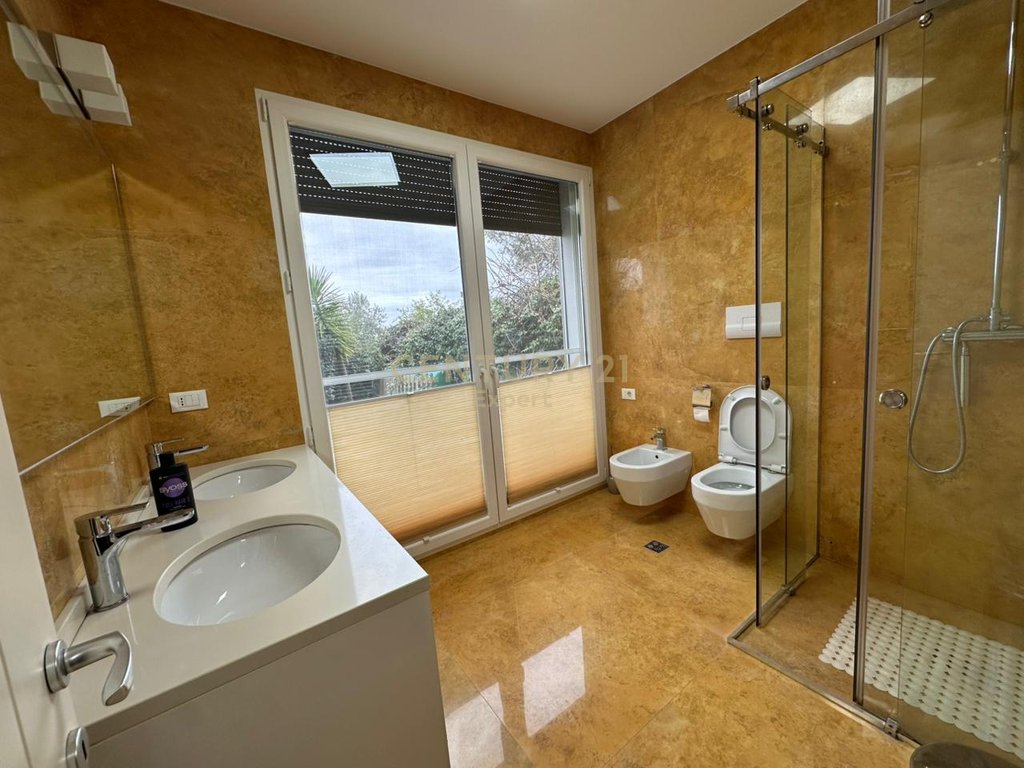 VILLA IN LONG HILL RESIDENCE FOR RENT