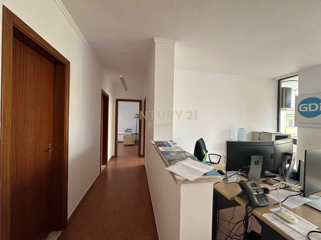 Jepet apartament per zyre stadiumi Dinamo