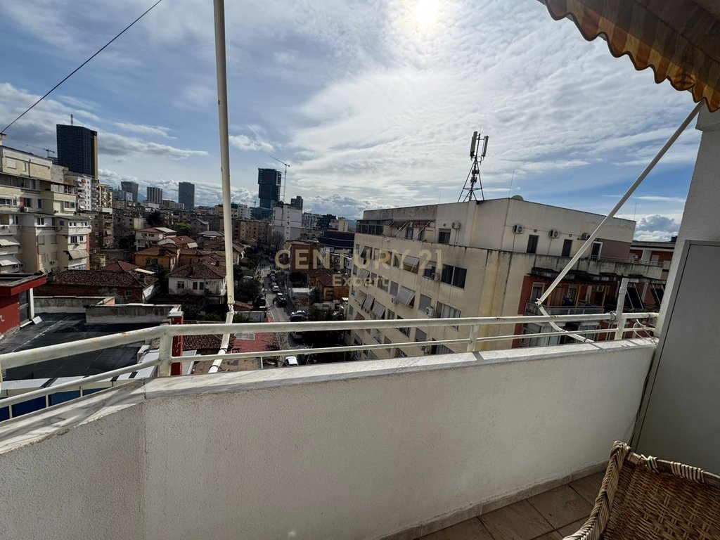 APARTMENT 3+1+2 FOR RENT NEAR THE CENTER