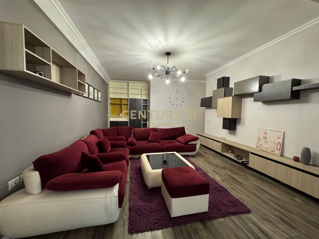 FOR RENT 1+1 APARTMENT WITH VERANDA ON THE EDGE OF KODRA E DIELLIT STREET | BOTANICAL GARDEN!