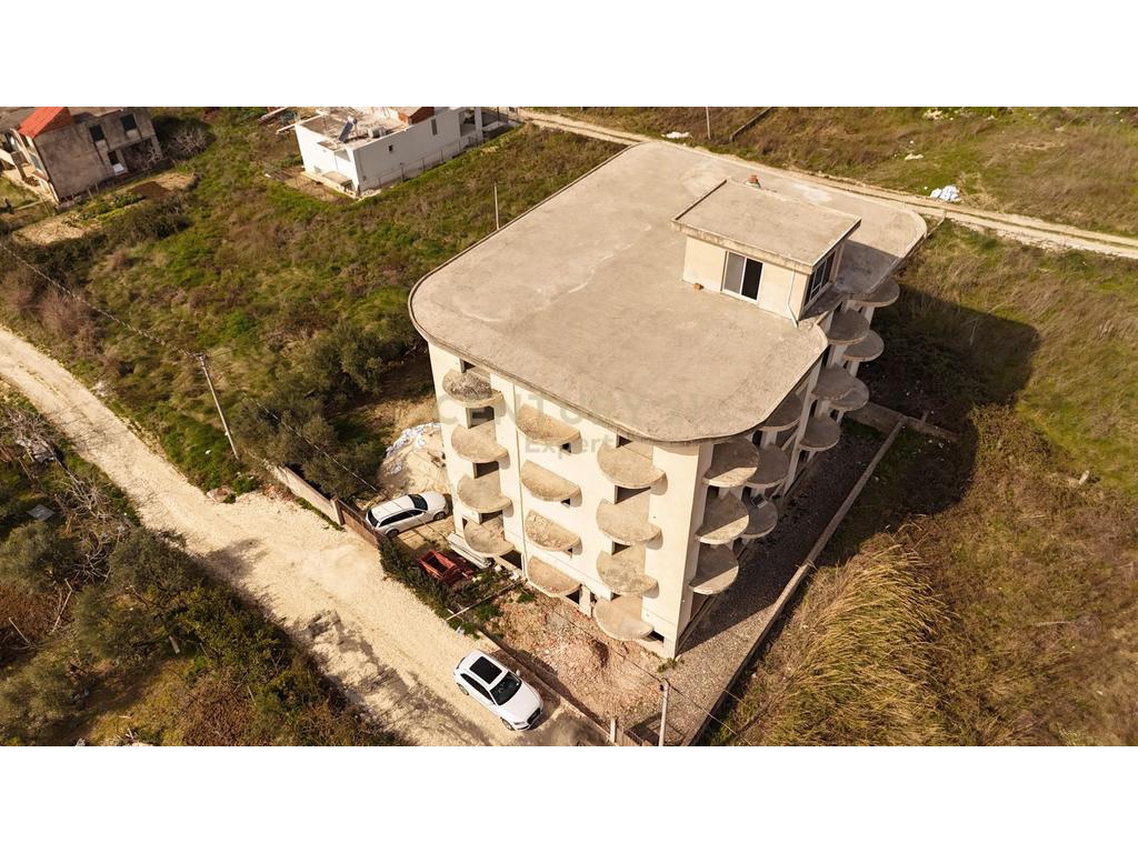 APARTMENT 1+1+PARKING SPACE FOR SALE IN GOLEM