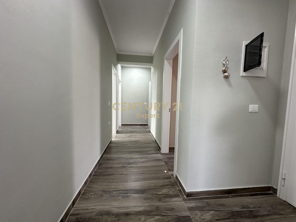 Apartment 3+1+2 + Parking Post for Rent in Sauk i Ri, Tirana (Villa Floor)