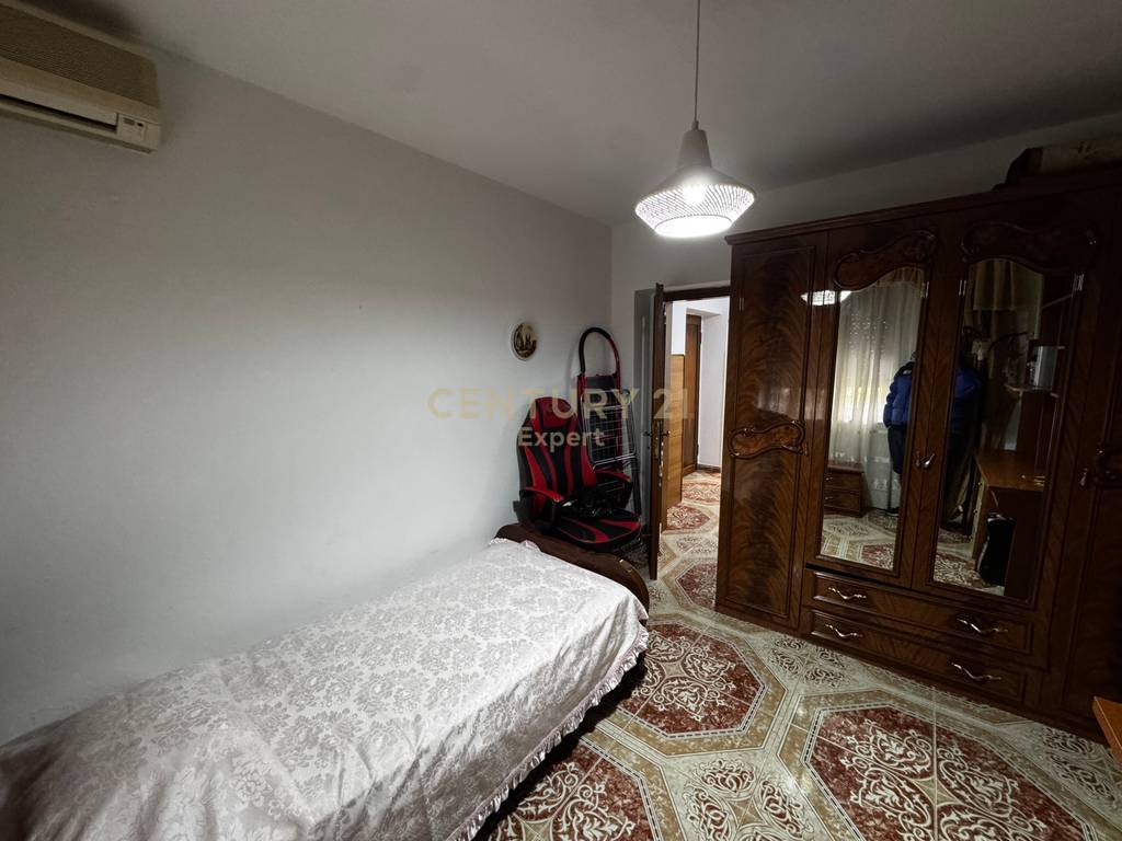 2+1 FOR RENT AT ALI DEMI !!!