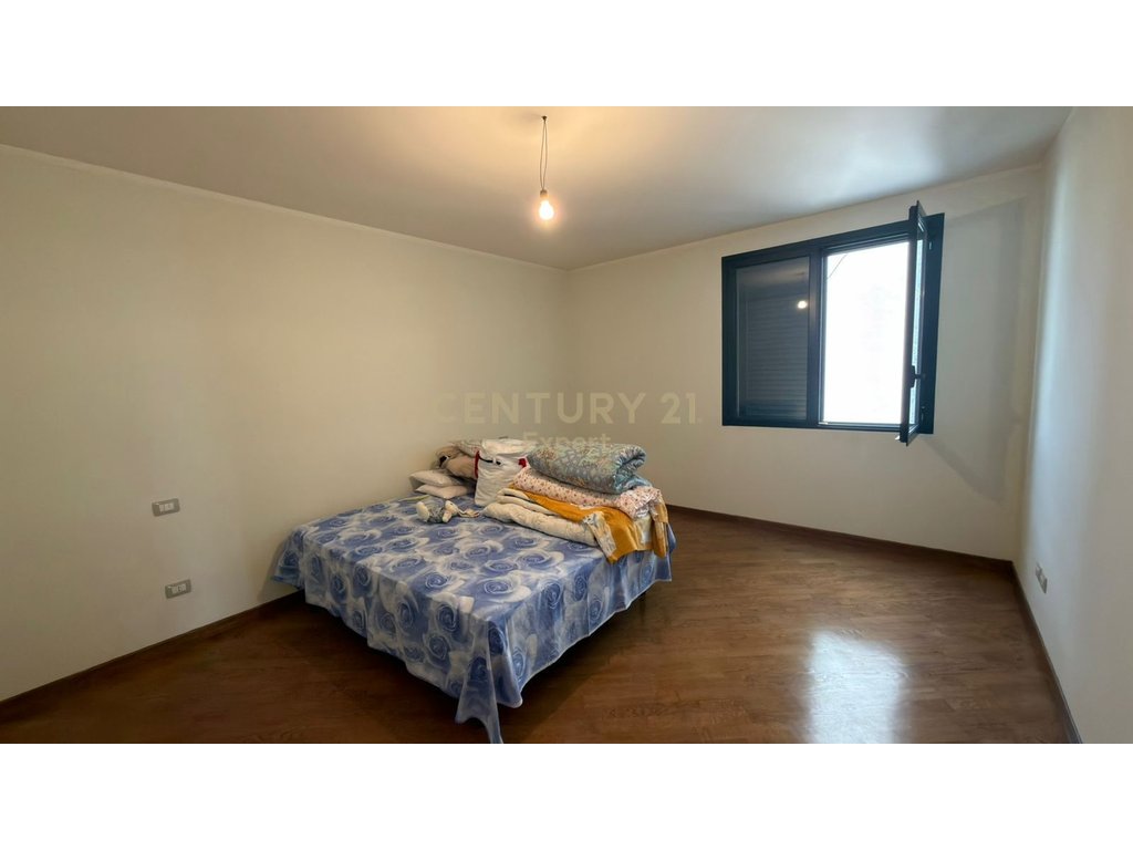 APARTMENT FOR SALE 2+1+STORAGE, BEHIND THE INDUSTRIAL SCHOOL IN VLORE