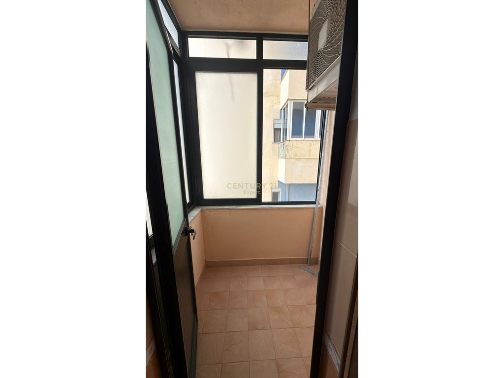 APARTMENT FOR SALE 2+1+STORAGE, BEHIND THE INDUSTRIAL SCHOOL IN VLORE