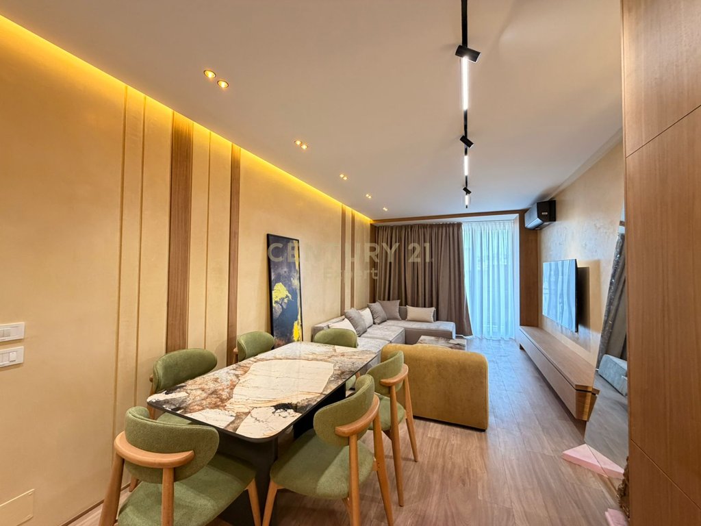 Apartment 2+1+2+PP for Rent at Golden Tower Mine Peza Street, Tirana