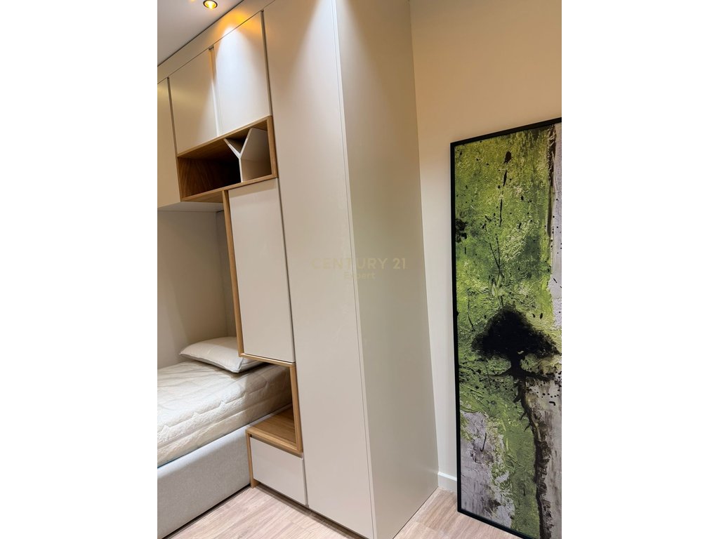 Apartment 2+1+2+PP for Rent at Golden Tower Mine Peza Street, Tirana