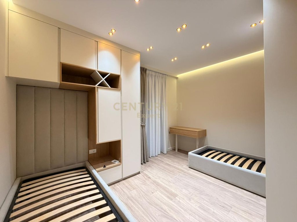 Apartment 2+1+2+PP for Rent at Golden Tower Mine Peza Street, Tirana