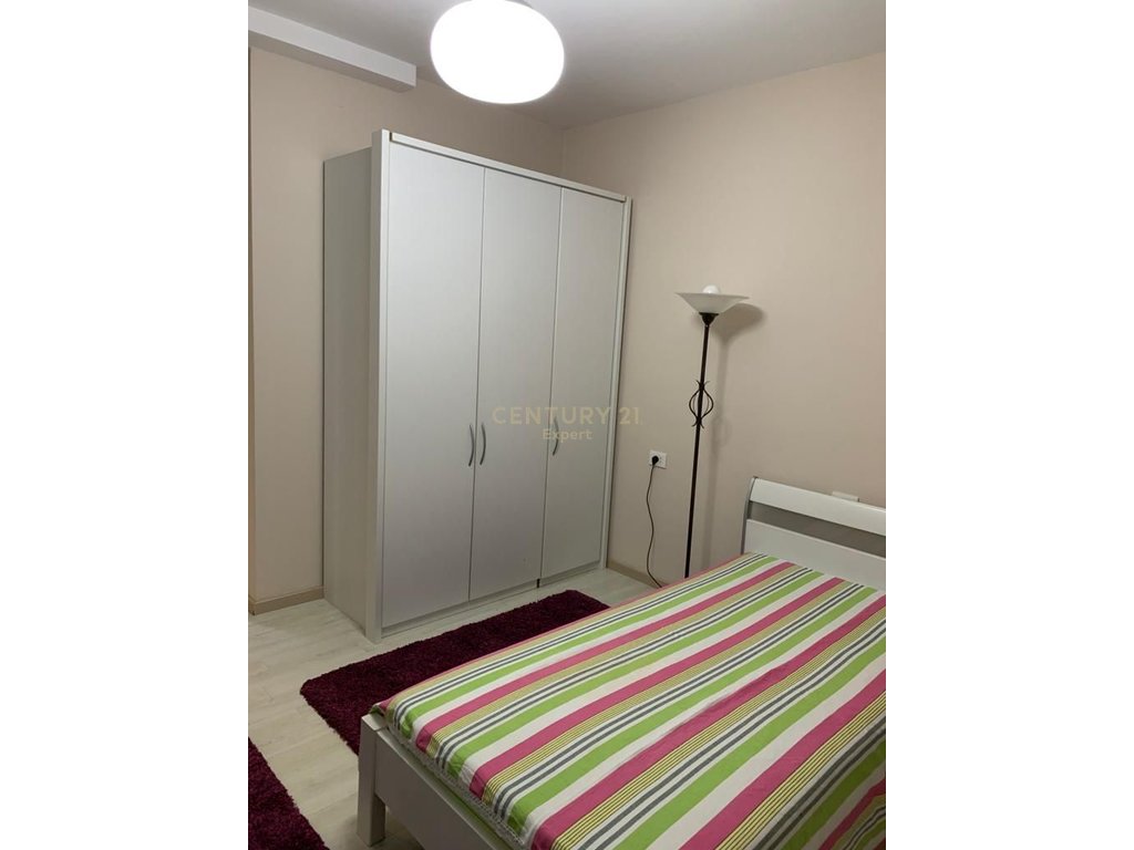 3+1 apartment for rent on Jordan Misja Street, Gener 2 Complex, Tirana