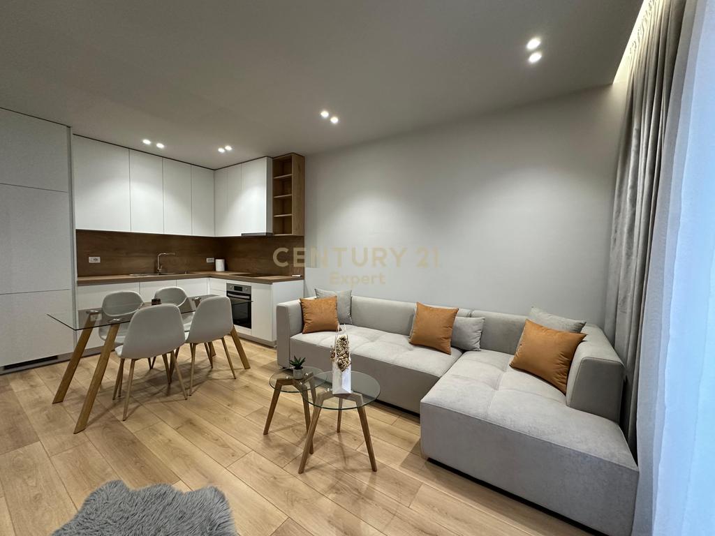 APARTMENT 2+1+2+PARKING NEAR SPAK
