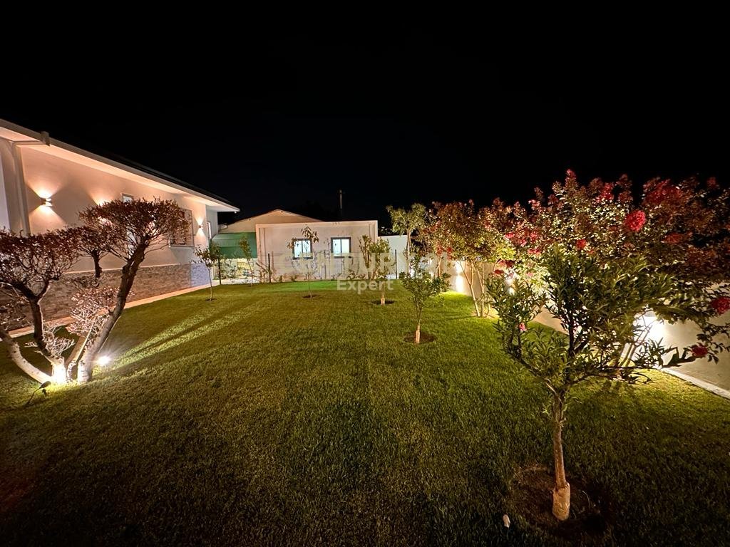 LUXURY INDIVIDUAL VILLA FOR RENT IN MULLET!!