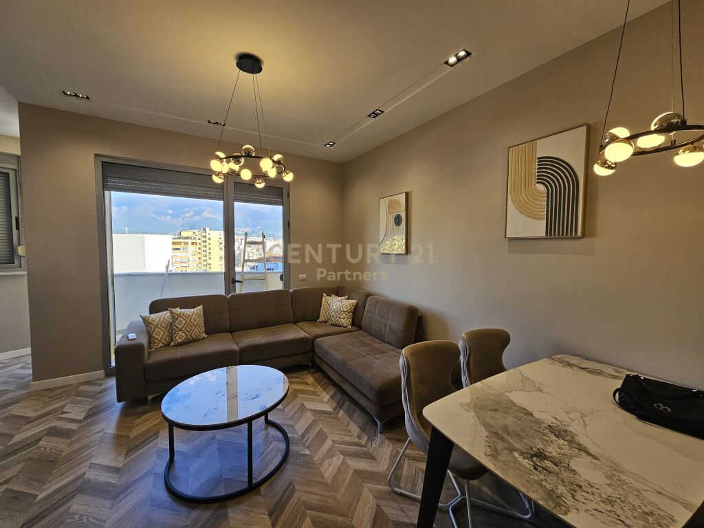 FOR RENT 2+1+2, ON THE 9TH FLOOR!!