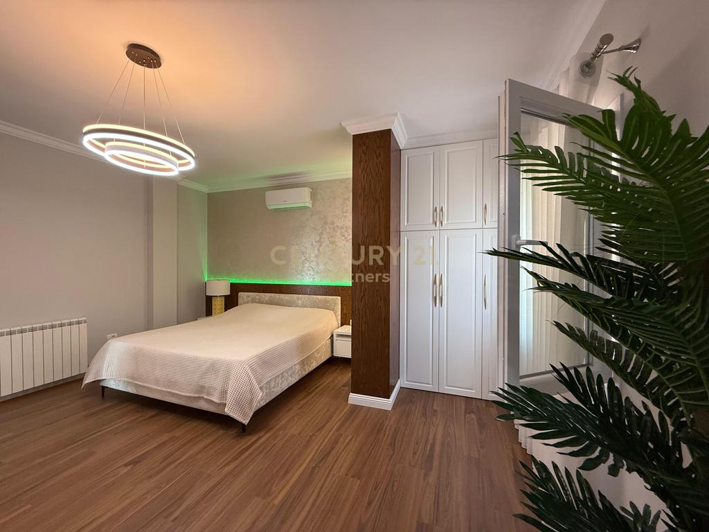 ELITE VILLA FOR SALE IN LINZ – DAJT!