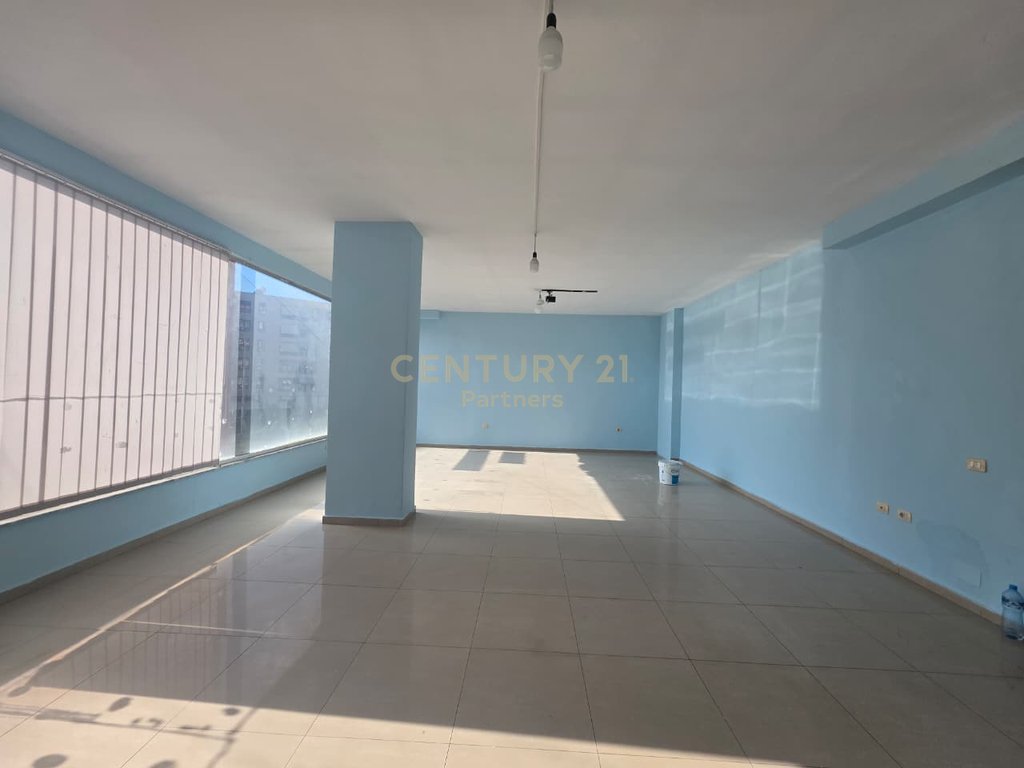 Commercial Space For Sale at Willson Square, Dinamo Stadium, New Tirana - 163 m²