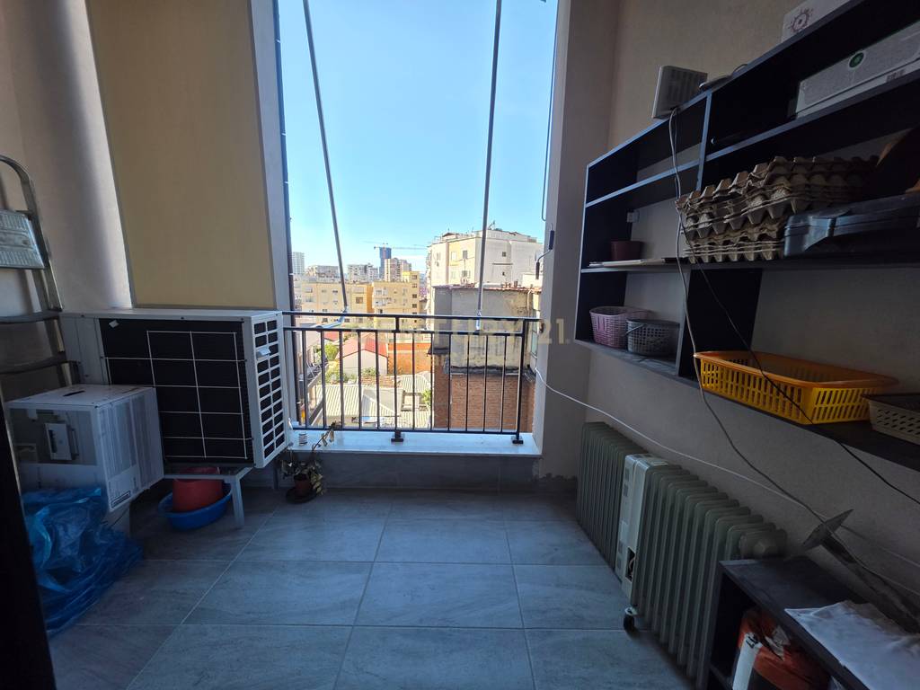 SHESIM APARTMENT 2+1+2 & PARKING SPACE NEAR NEW MARKET