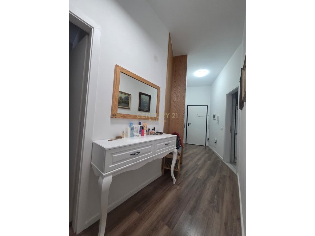 SHESIM APARTMENT 2+1+2 & PARKING SPACE NEAR NEW MARKET