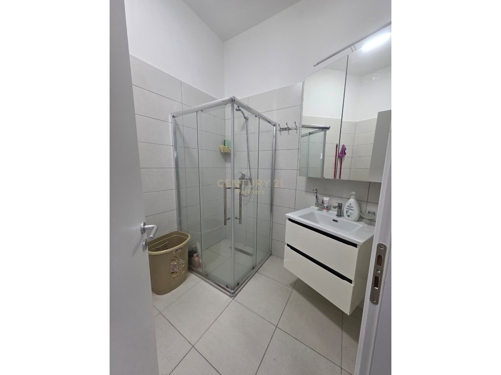 SHESIM APARTMENT 2+1+2 & PARKING SPACE NEAR NEW MARKET