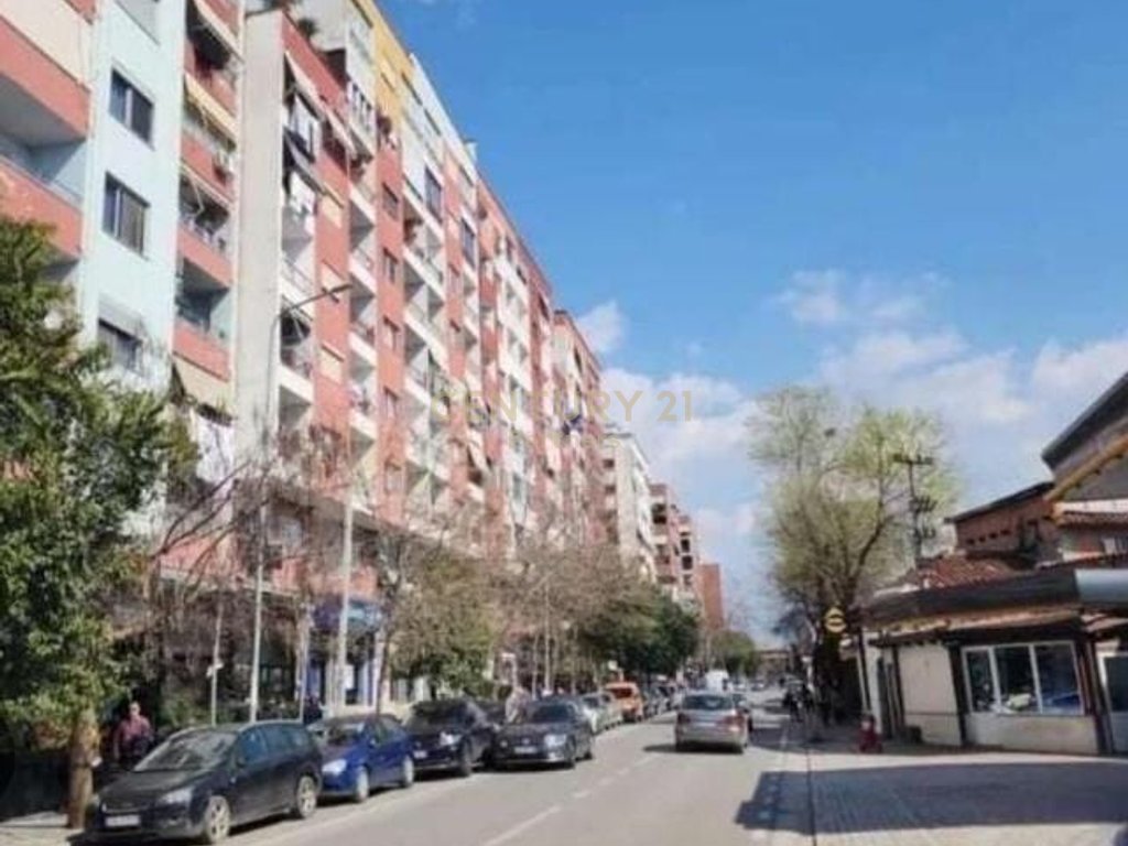 Commercial Space for Sale in Yzberish, Tirana