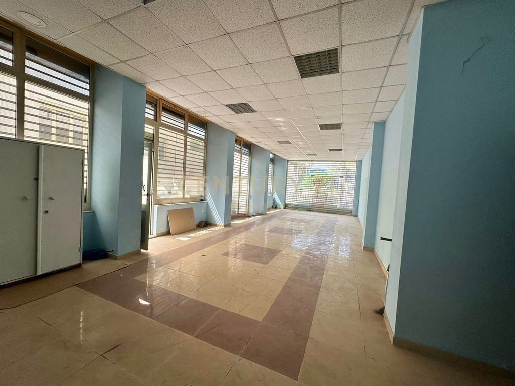 COMMERCIAL SPACE FOR RENT NEAR THE CITY STADIUM OF ELBASAN!