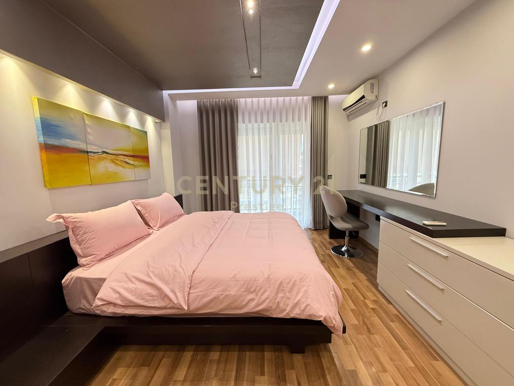FOR RENT 2+1+2 APARTMENT NEAR THE AMERICAN EMBASSY, TIRANA!